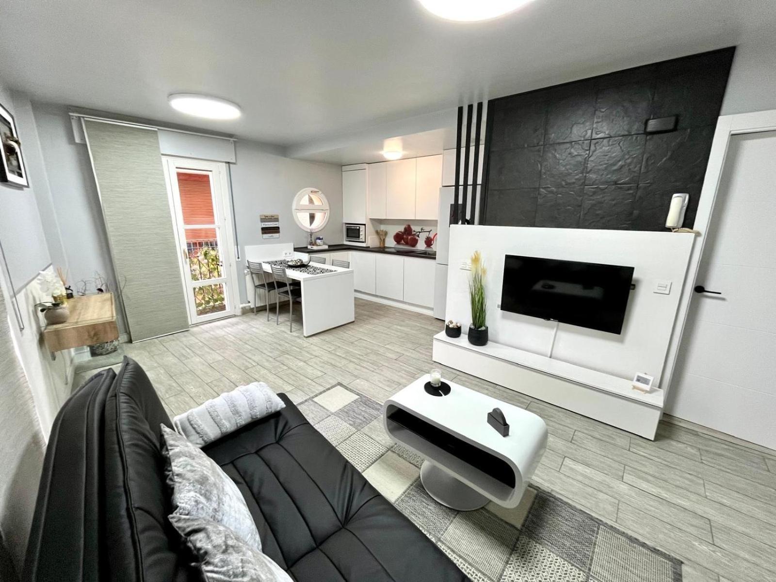 L&D -Parking Incluido- Apartment Tudela Exterior foto